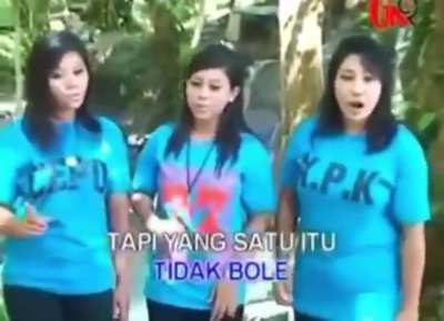 Ada yang satu itu.... Tidak boleeeeeee