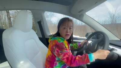 Lily Tang Williams, NH02 (R) for Congress 2024, melts down over Tesla stock sinking and not being able to access Twitter. Blames radical leftists/Marxists/communist mobs