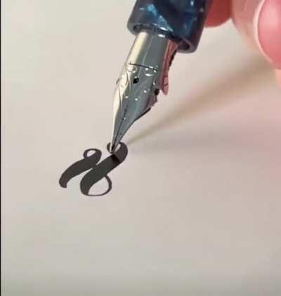 I was today years old when i found out that fountain pens work like this.