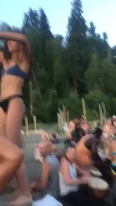 HMC - Feeling pretty cute, just gonna turn around and trust...