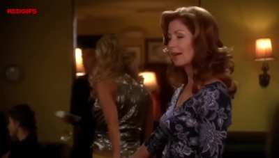 Julie Benz and Dana Delany - Desperate Housewives
