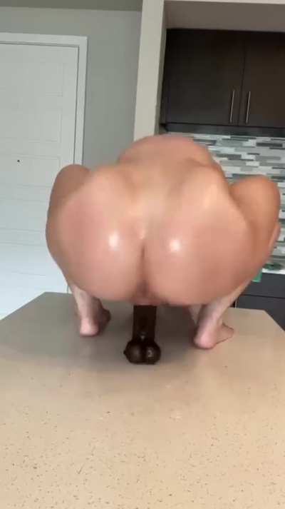 Ass Big Ass Cowgirl Huge Dildo Squirting