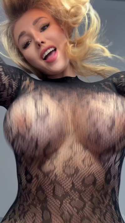 What I want my girl to post on social media