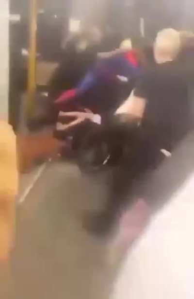 esto es poscredit? no mela acuerdo