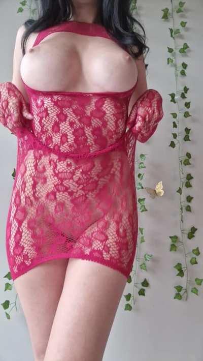 Delivery guy was knocking on my door while I was filming this