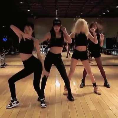 Pre debut dance practice of blackpink, the bgm fit so well .