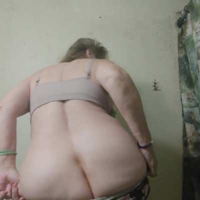 Come and spank my fat ass hard