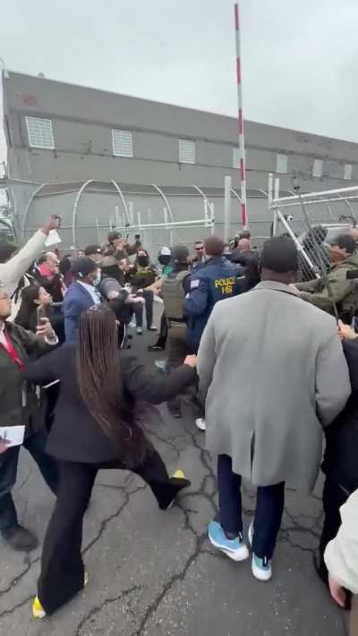 Newark Mayor Ras Baraka was arrested at the Delaney Hall ICE detention center after an argument with agents. Members of congress here for a scheduled visit, were shoved after trying to include Baraka in conversations after he gained entry through the gate