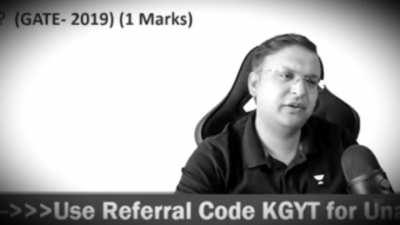 Title Engineering Kar Raha Hai