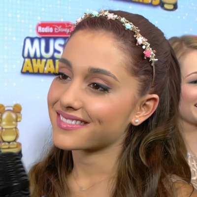 cumming on Ariana Grande's face!