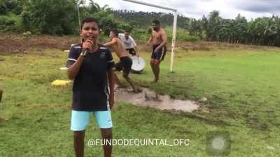 They have many vids like that its hilarious