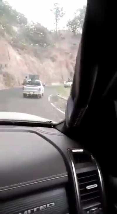 CJNG convoy reinforcing Zacatecas. Feb. 2021