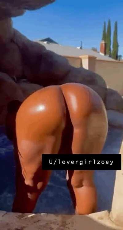 Calling in all my followers please eat my ass 😭🦋💦💦💦💦