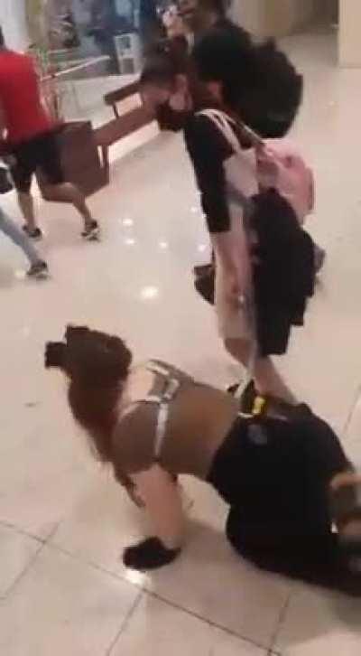 Alguma mulher pra fazer isso comigo?😉