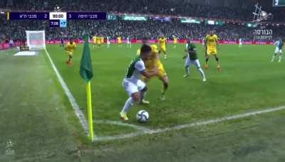 [3-2] 97th minute, and you have 1 mission