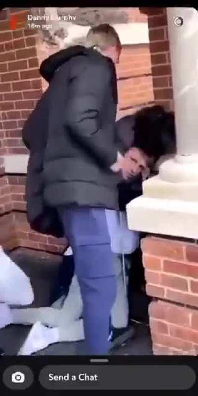 If that dude put me to sleep, I wouldnât be able to show my face in the dole office for at least two weeksð