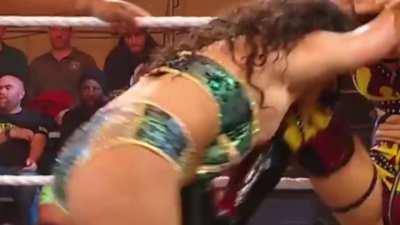 Arianna Grace full boob slip