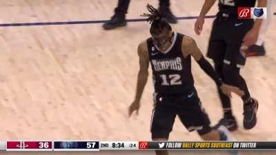 [Highlight] Ja gets the flashy assist and tells the crowd 