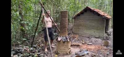 Me setting up furnace stacks in the early game