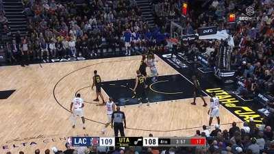 [Highlight] Kelly Olynyk with two huge back-to-back threes in the clutch