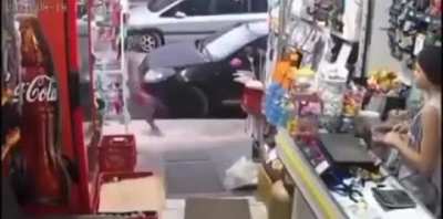 Türkiye'de normal bir aile çocuğu