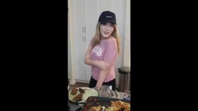 Kimi Getting some more viewers 🥴