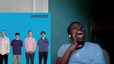 Me listening to my 75 song, unorganised Weezer playlist