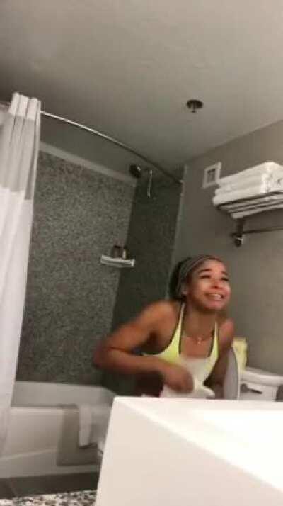 She really took a dump 😭