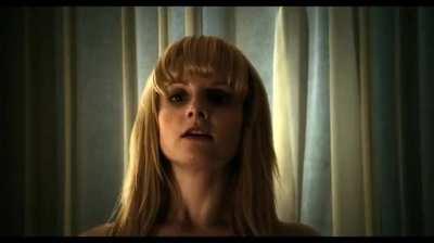 Melissa Rauch in The Bronze