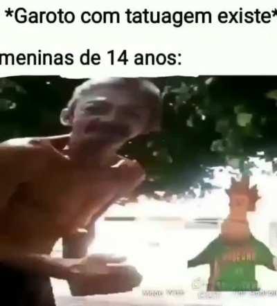Primeira vez aqui KKKK, Não fui eu que fiz o meme, peguei de algum status do Whatsapp kk