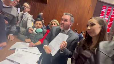 Rubén Moreira y Noemí Luna exhibieron que, con la extinción de órganos autónomos, Morena también eliminó reformas constitucionales a la Supremacía constitucional y del PJF