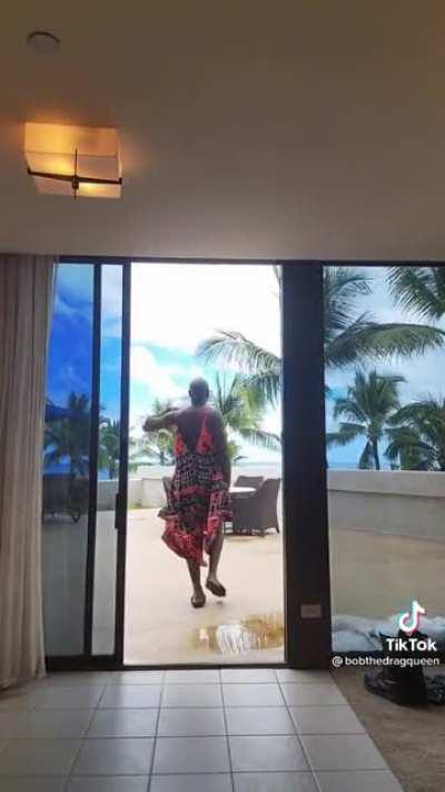 BOB WENT FOR THE HEAD 💀