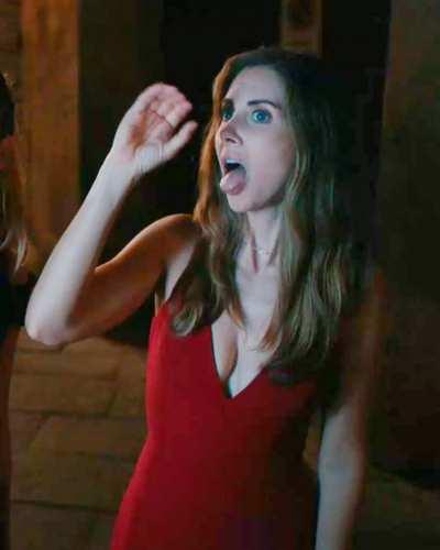 Alison brie