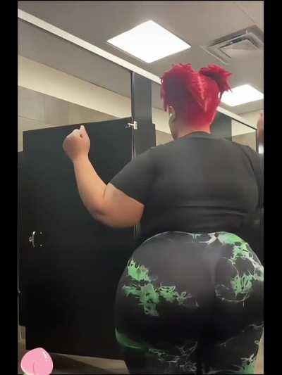 Chelsea With The Cakes 🎂 