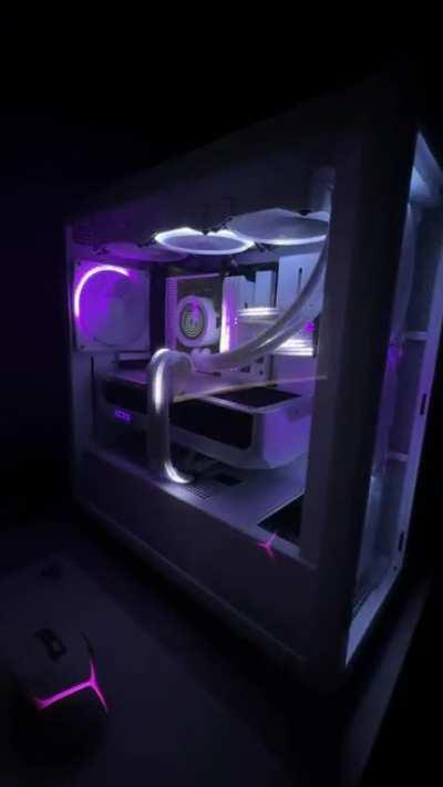 MY FIRST GAMING PC🤍💜