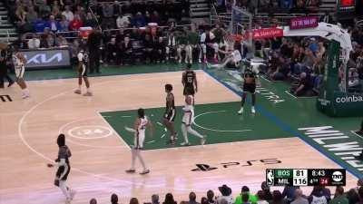 [Highlight] Thanasis Antetokounmpo checks into the national game and immediately gets called for a flop and a technical in 11 seconds