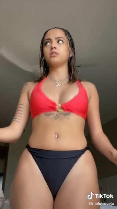 Malu would be so sexy as a real bellydancer