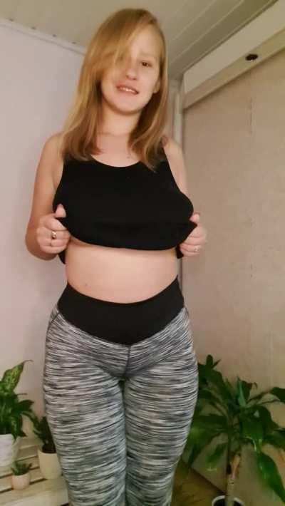 hello... Try to persevere to the end and will be a surprise. Kisses