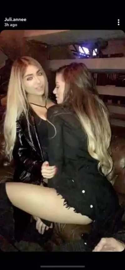 Julianne making out p2. About Last Night 😘