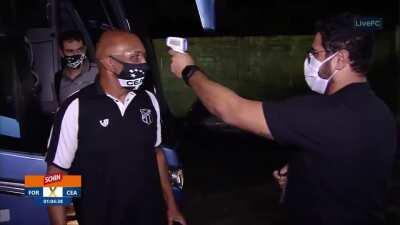 Когда всю жизнь прожил в Бразилии твои рефлексы не дремлят