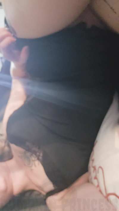 sunrays on a sunday in my lil black dress!