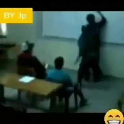 funi lol!! 😂😂 haram momento!!