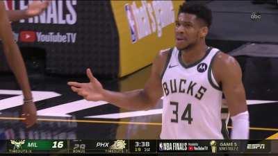 [Highlight] Refs call goaltending on Giannis's good block