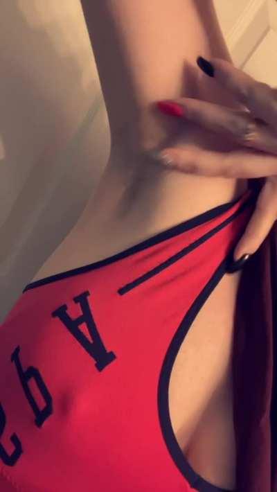 My sweaty post workout armpits for you ;))