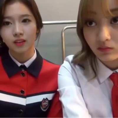 jiHYo LoOKs LiKe A MEloN