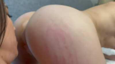 My girl cleans out my slit for me after a huge creampie;)