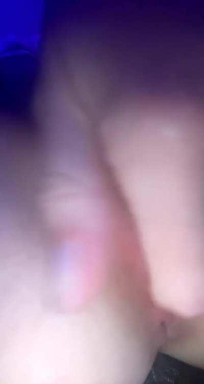 Sending my nudesvid to whoever like this ( yes i'm actually sends ) 💋 S,C*<> itsskadynce