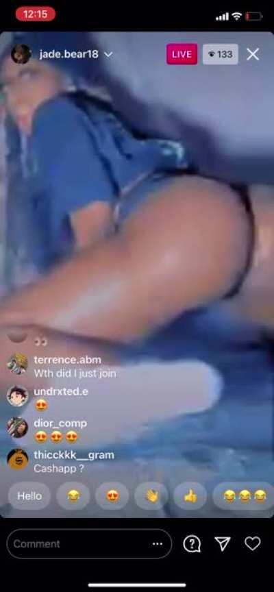 She on that McDonald’s wifi