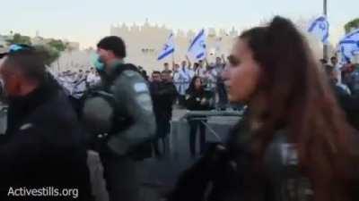 Israelis take to the streets with chants: 