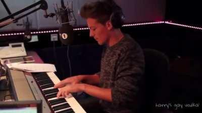 This is so beautiful!!! How & why did I just find this now??? 🤧♥️♥️♥️